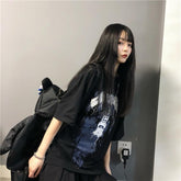 Camiseta extragrande con estampado de grunge rock negro